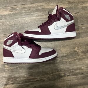 Jordan 1 Retro High OG ‘Bordeaux’